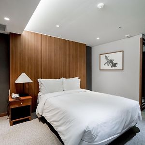 Deluxe Double Room No View